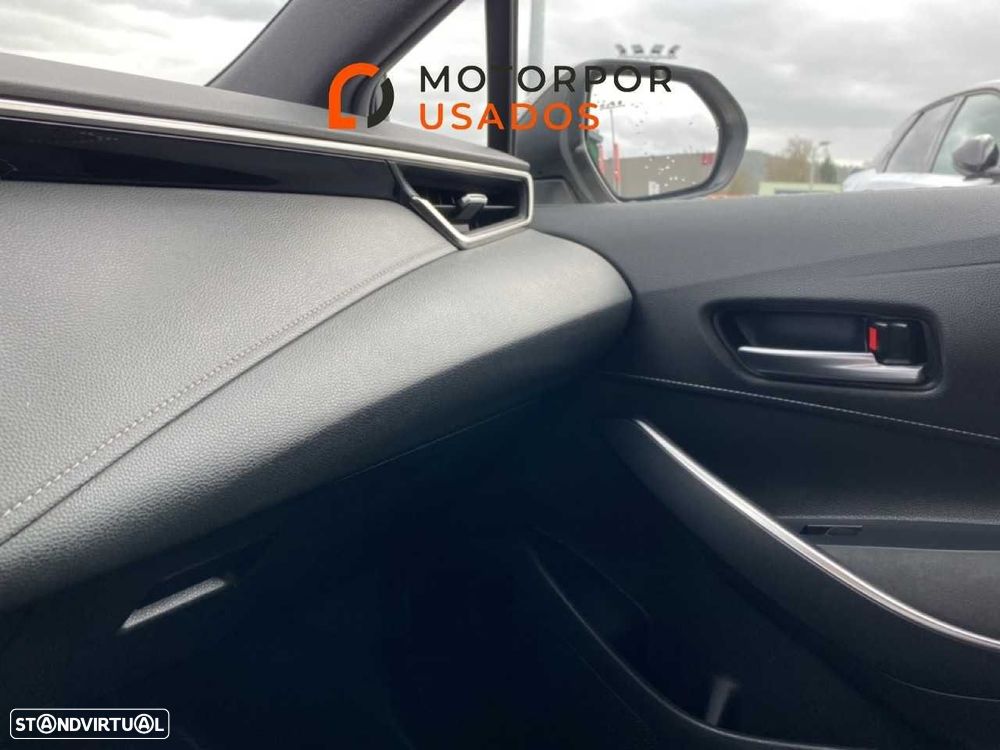 Toyota Corolla 1.8 Hybrid Exclusive - 20