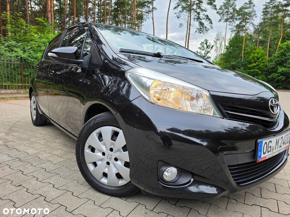 Toyota Yaris 1.33 VVT-i Club - 13