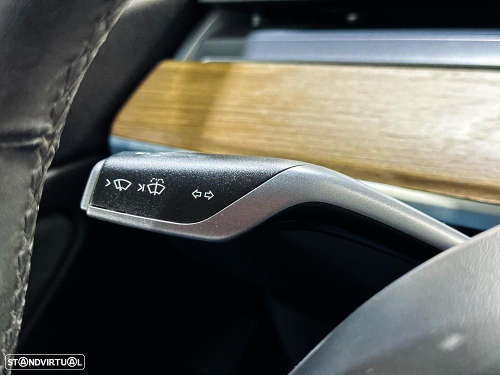 Tesla Model 3 Long Range Tração Integral - 44