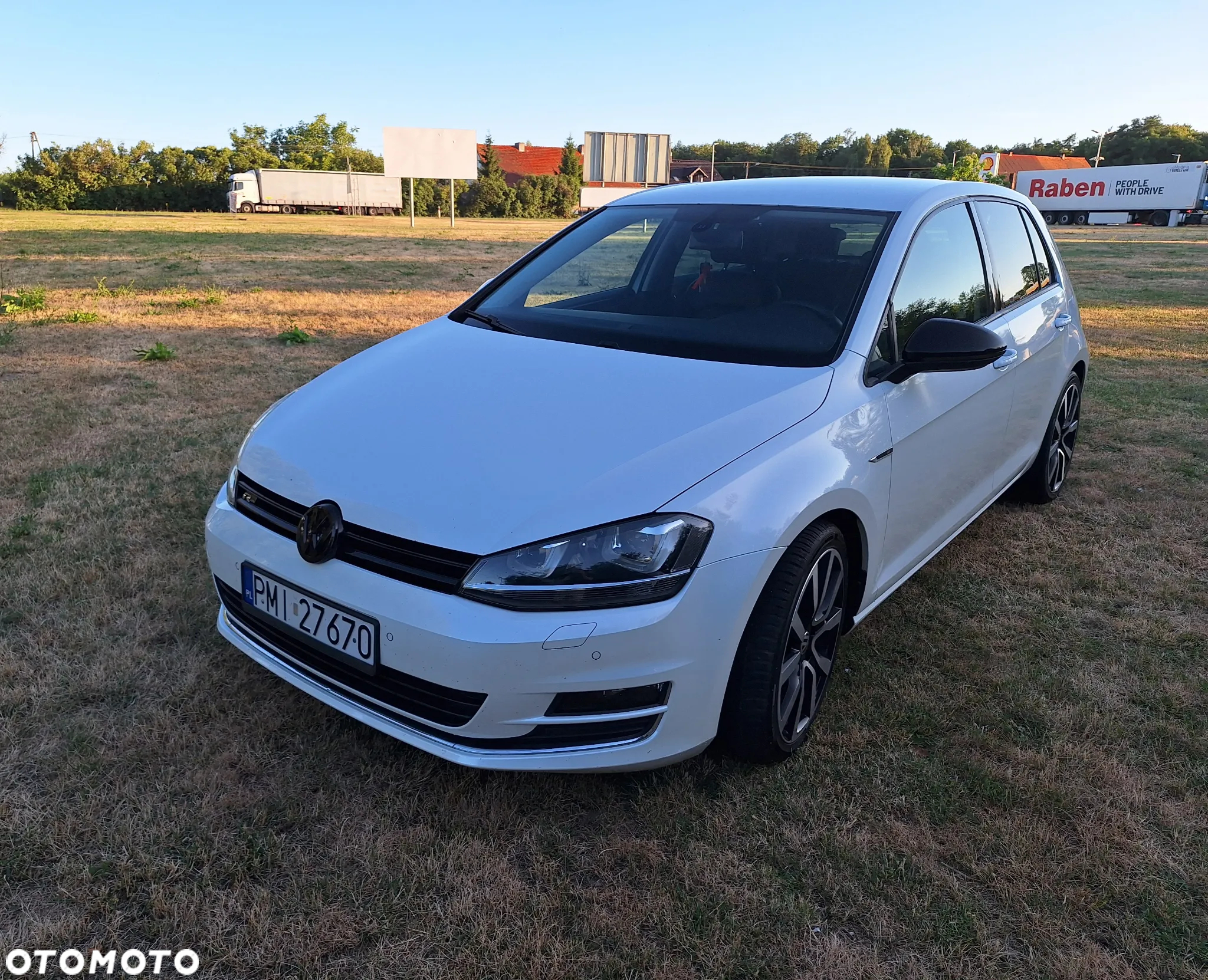 Volkswagen Golf VII 2.0 TDI BMT Highline DSG - 2