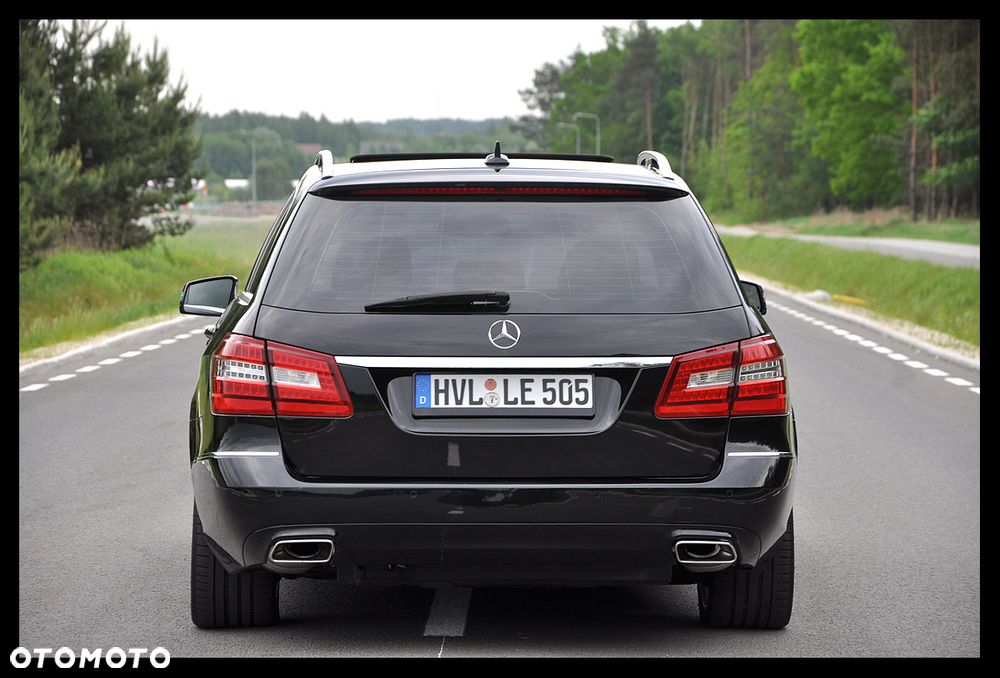 Mercedes-Benz Klasa E 300 CDI DPF BlueEFFICIENCY 7G-TRONIC Avantgarde - 7