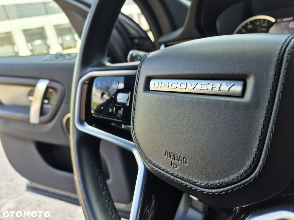 Land Rover Discovery Sport - 39