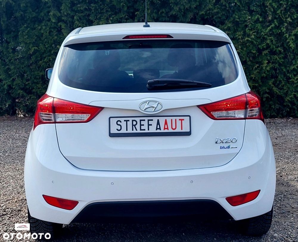 Hyundai ix20 - 22