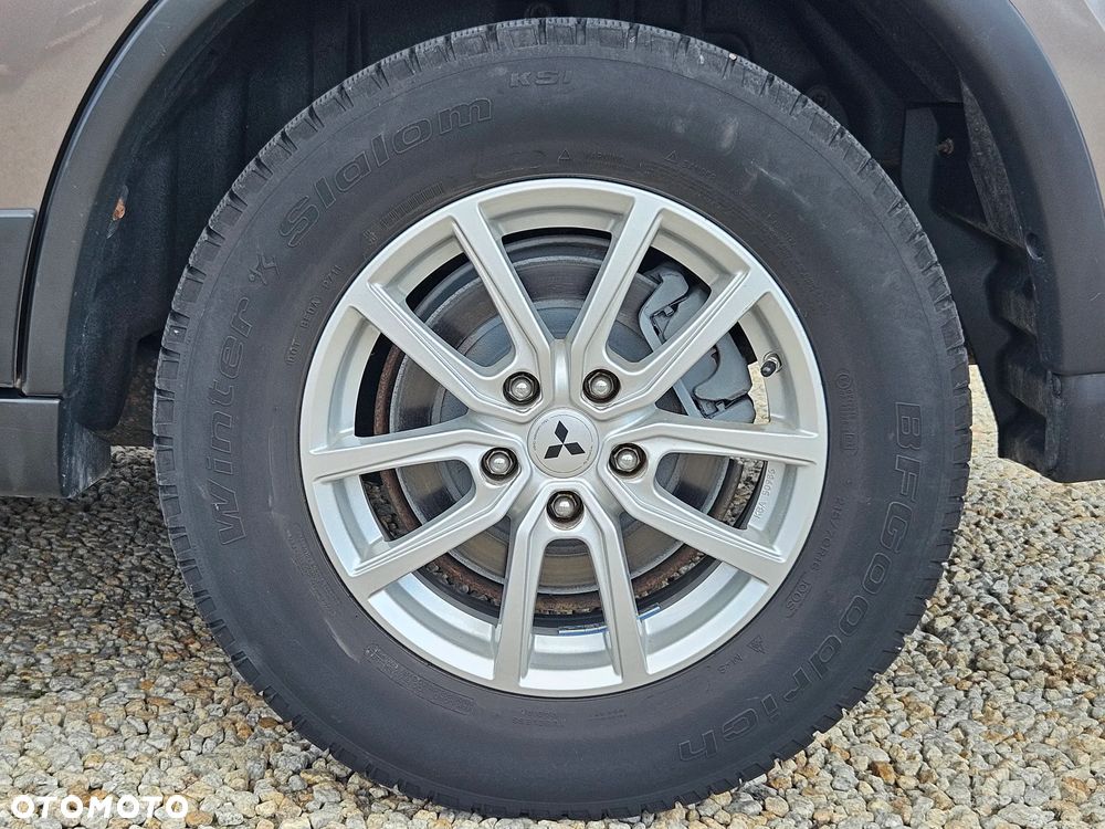 Mitsubishi Outlander 2.0 City Style 2WD - 38