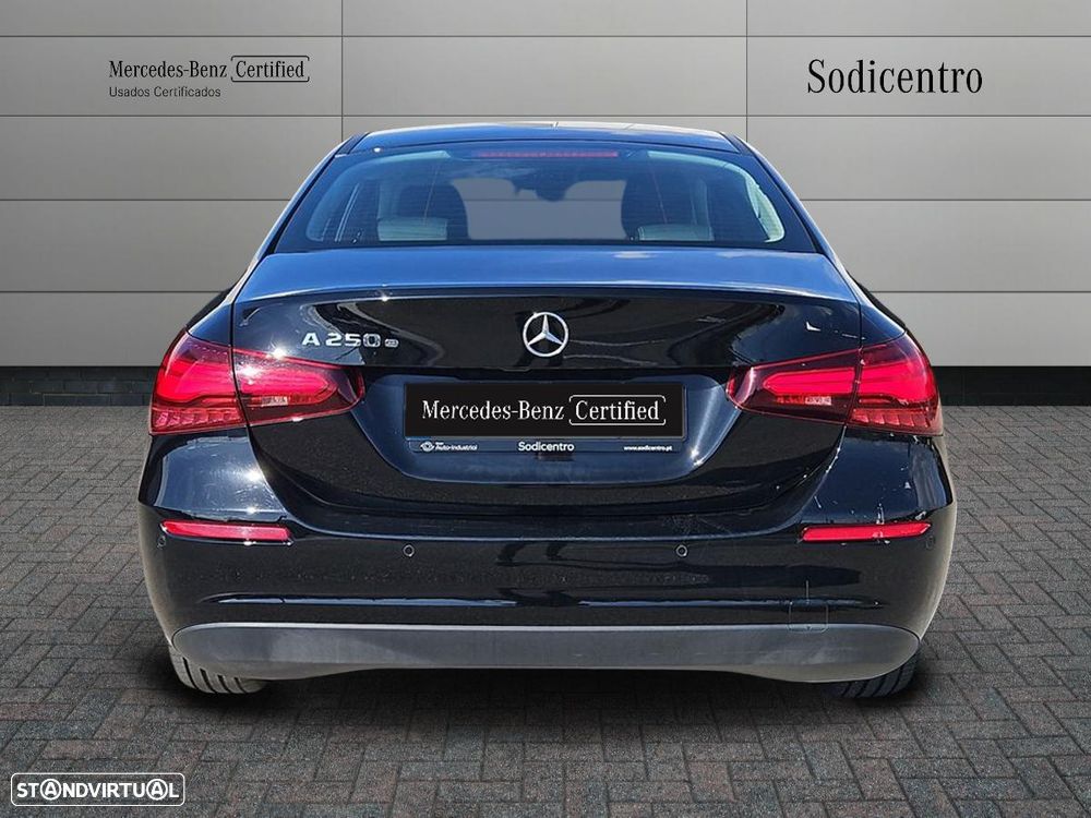 Mercedes-Benz A 250 - 6