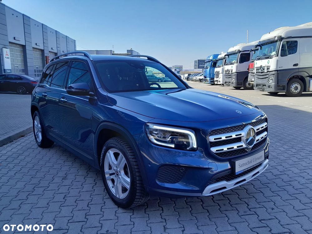 Mercedes-Benz GLB 250 4-Matic Style 8G-DCT - 8