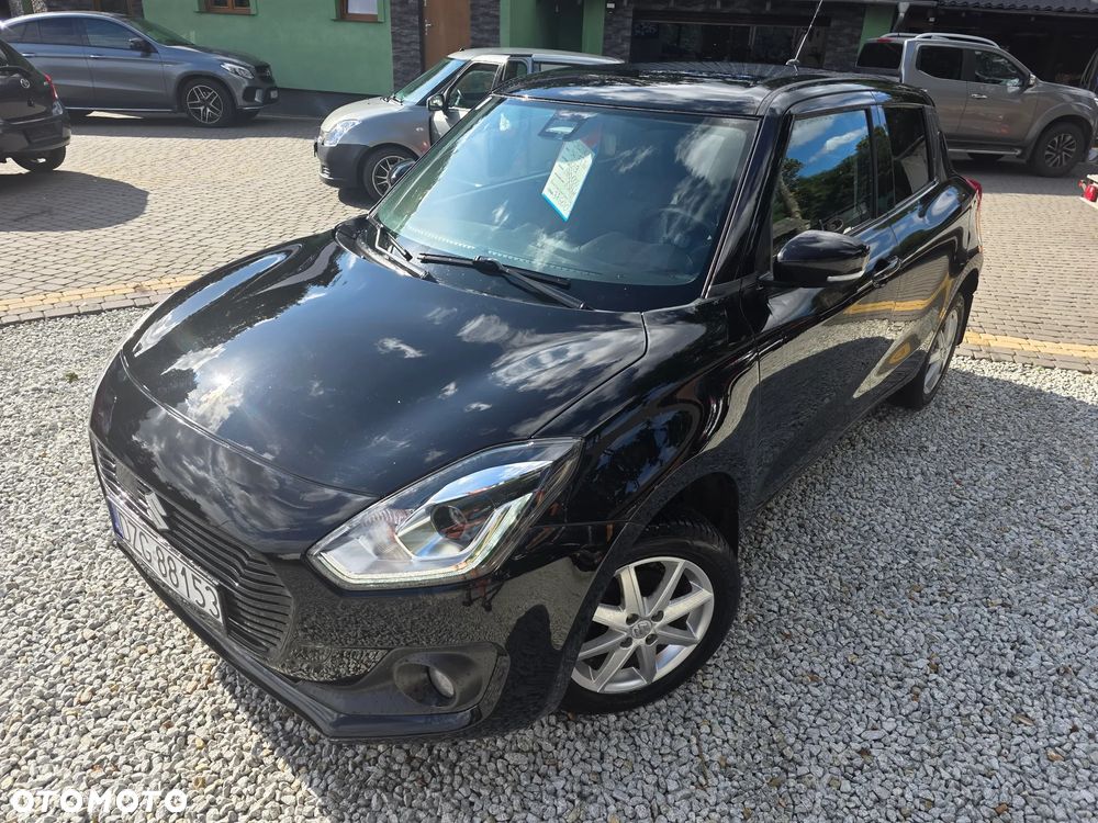 Suzuki Swift 1.2 Dualjet Hybrid Allgrip Comfort - 1