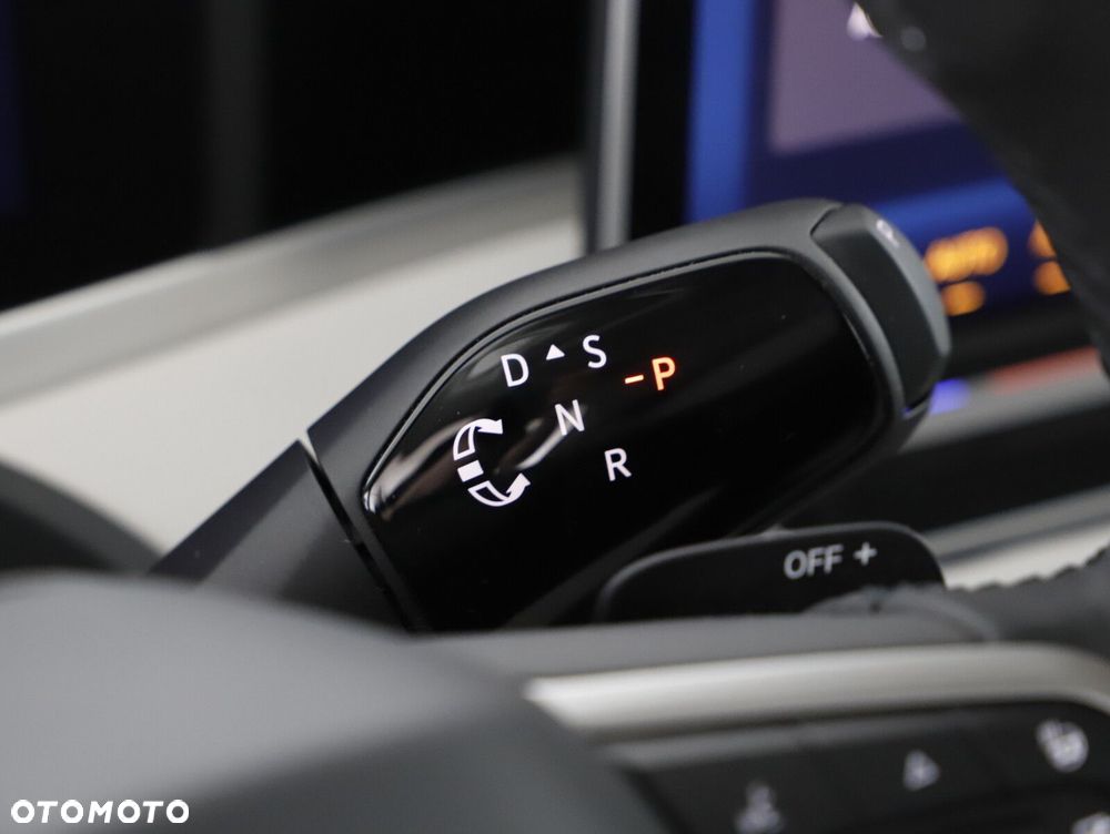 Volkswagen Passat - 21