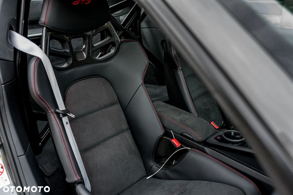 Porsche 911 GT3 - 22