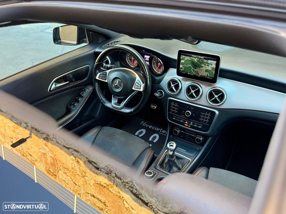 Mercedes-Benz CLA 180 AMG Line - 49