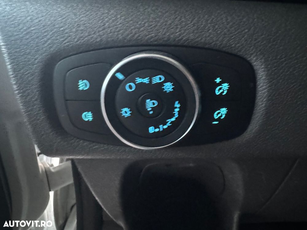 Ford Transit Custom - 22