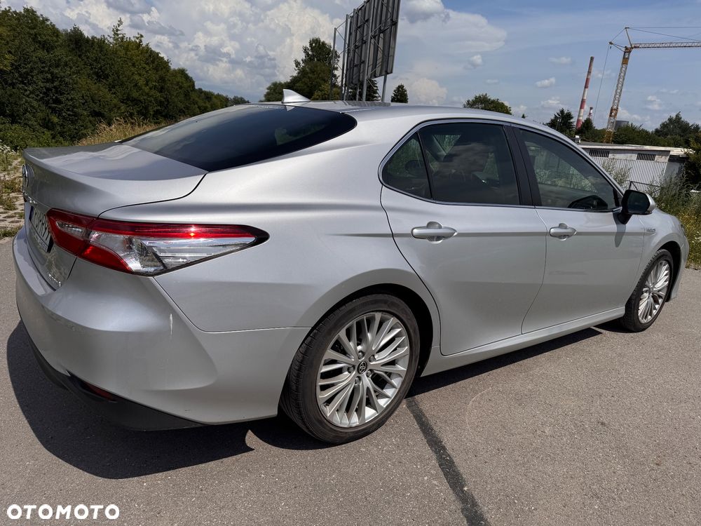 Toyota Camry 2.5 Hybrid Prestige CVT - 4