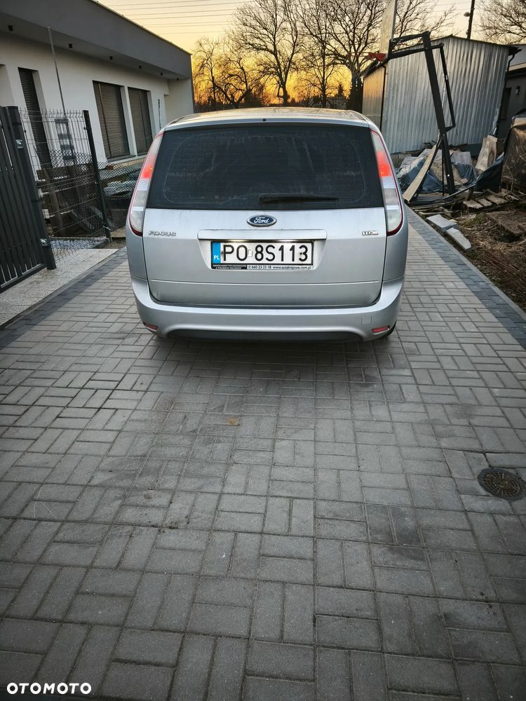 Ford Focus 1.8 TDCi Ambiente - 4