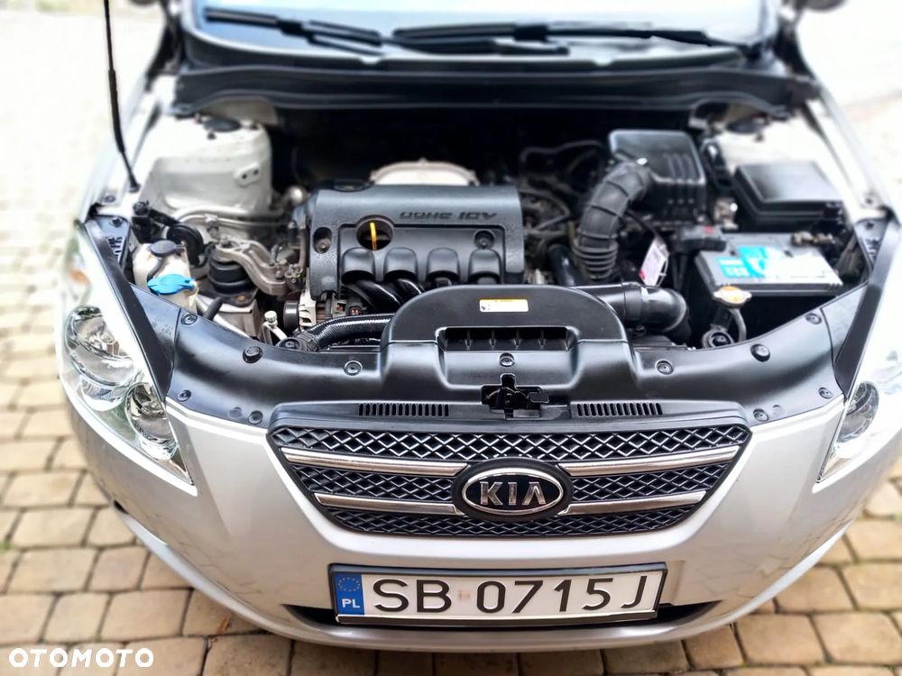 Kia Ceed - 6