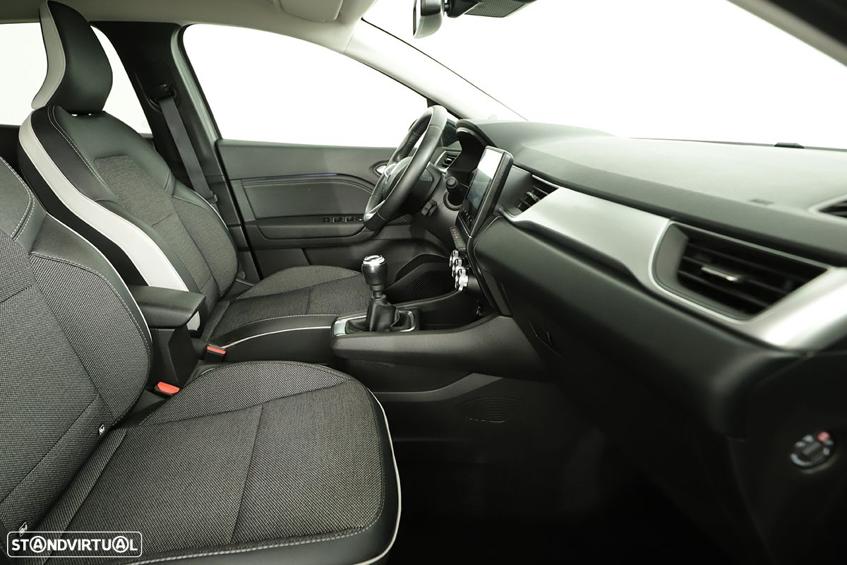 Renault Captur 1.0 TCe Techno Bi-Fuel - 23