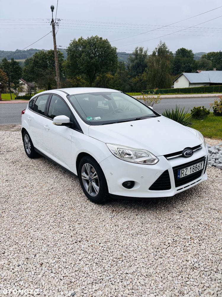 Ford Focus 1.6 TDCi DPF Champions Edition - 11