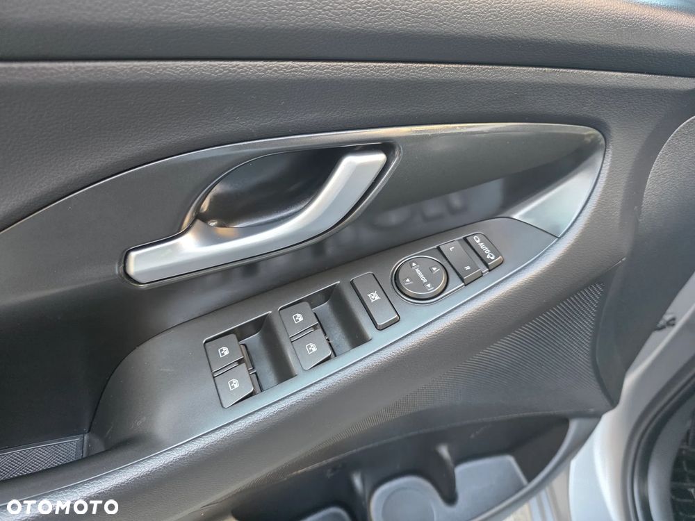 Hyundai i30 1.0 T-GDI Comfort DCT - 23