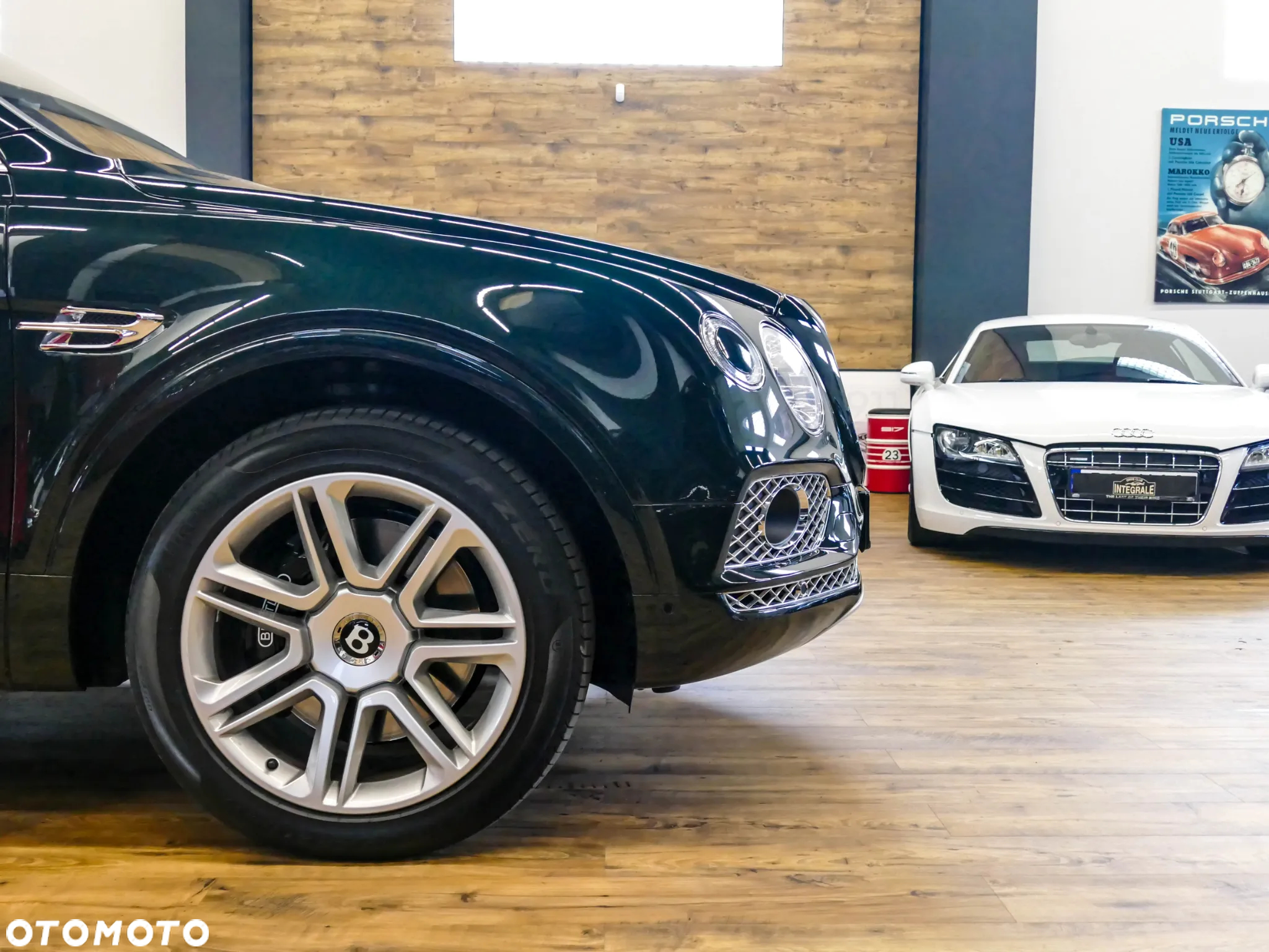 Bentley Bentayga W12 Mulliner - 38