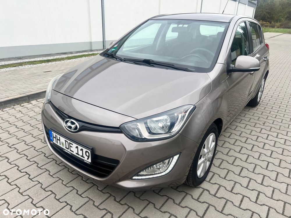 Hyundai i20 1.2 Trend - 4