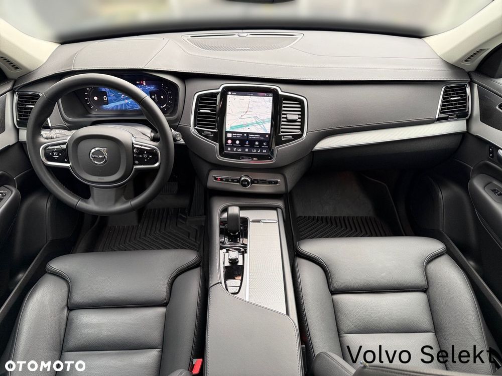 Volvo XC 90 - 17