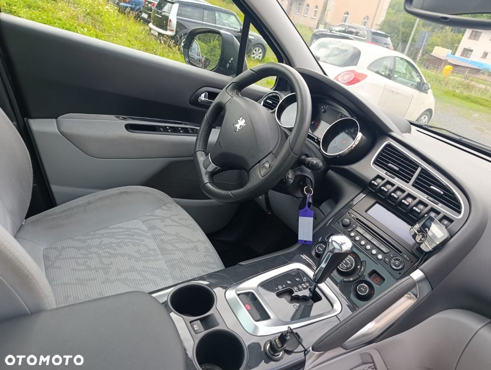 Peugeot 3008 155 THP Automatik Active - 17