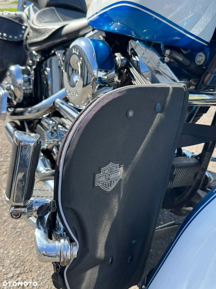 Harley-Davidson Softail Heritage Classic - 20