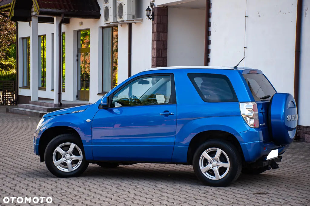 Suzuki Grand Vitara 1.6 De luxe - 35