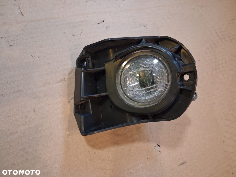 Halogen przód prawy TOYOTA COROLLA CROSS 2025R  OE - 1