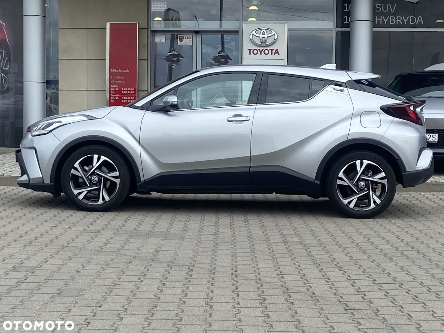 Toyota C-HR - 4