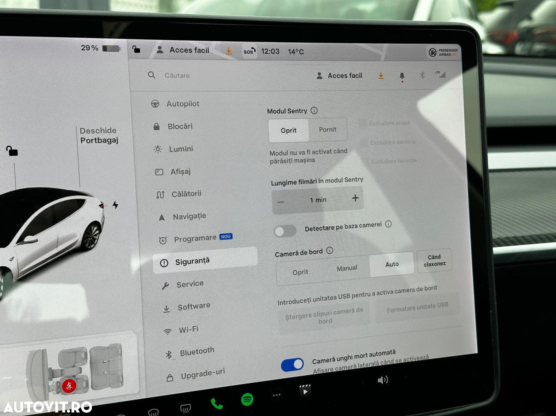 Tesla Model 3 - 31