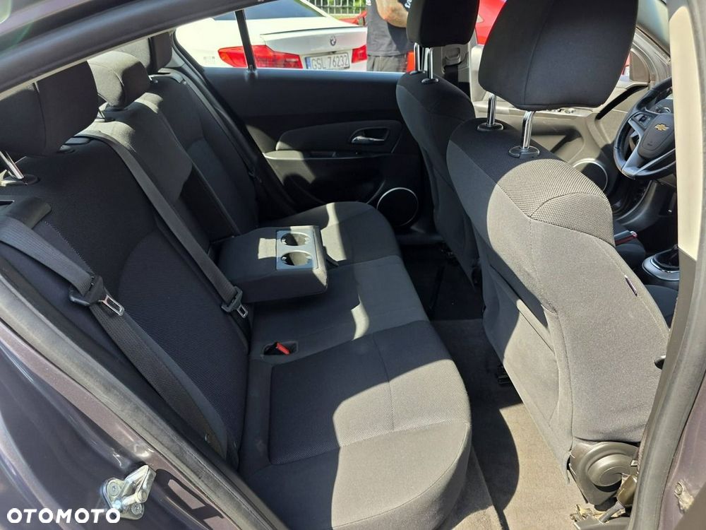 Chevrolet Cruze 1.8 LS (klm) - 24