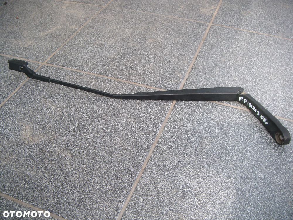 seat ibiza III  08r ramię wycieraczki prawy przód - 1