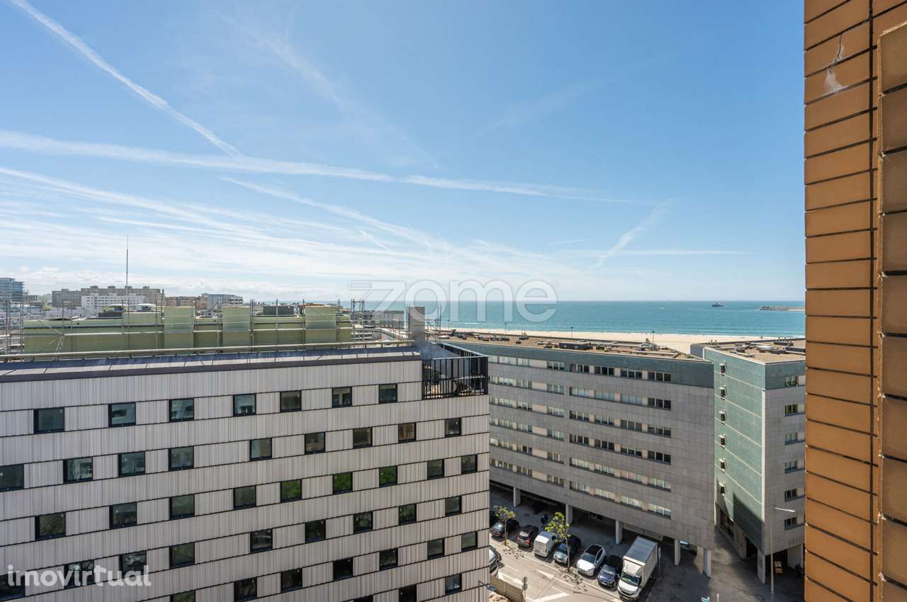 APARTAMENTO T2 COM VISTA MAR NA AVENIDA DA REPÚBLICA, MATOSINHOS SUL - Grande imagem: 2/38