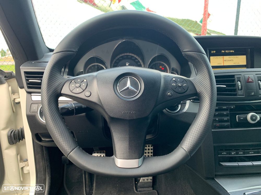 Mercedes-Benz E 220 CDi Avantgarde BlueEfficiency - 33