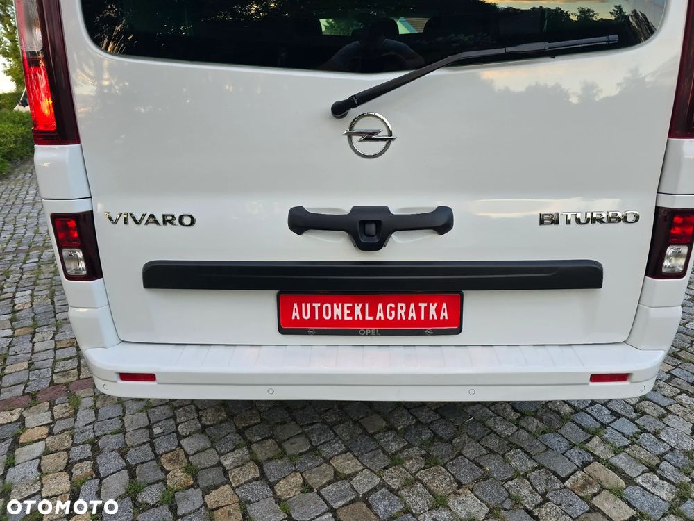 Opel Vivaro - 8