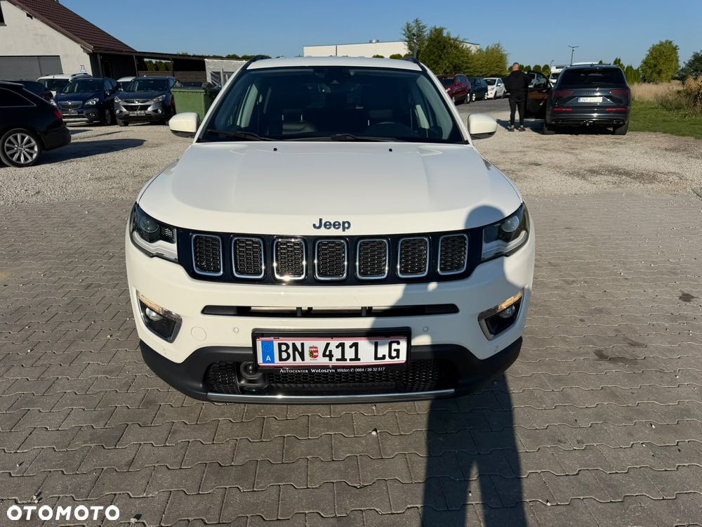 Jeep Compass - 10