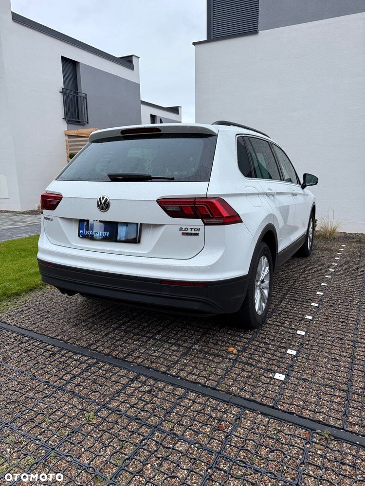 Volkswagen Tiguan - 4