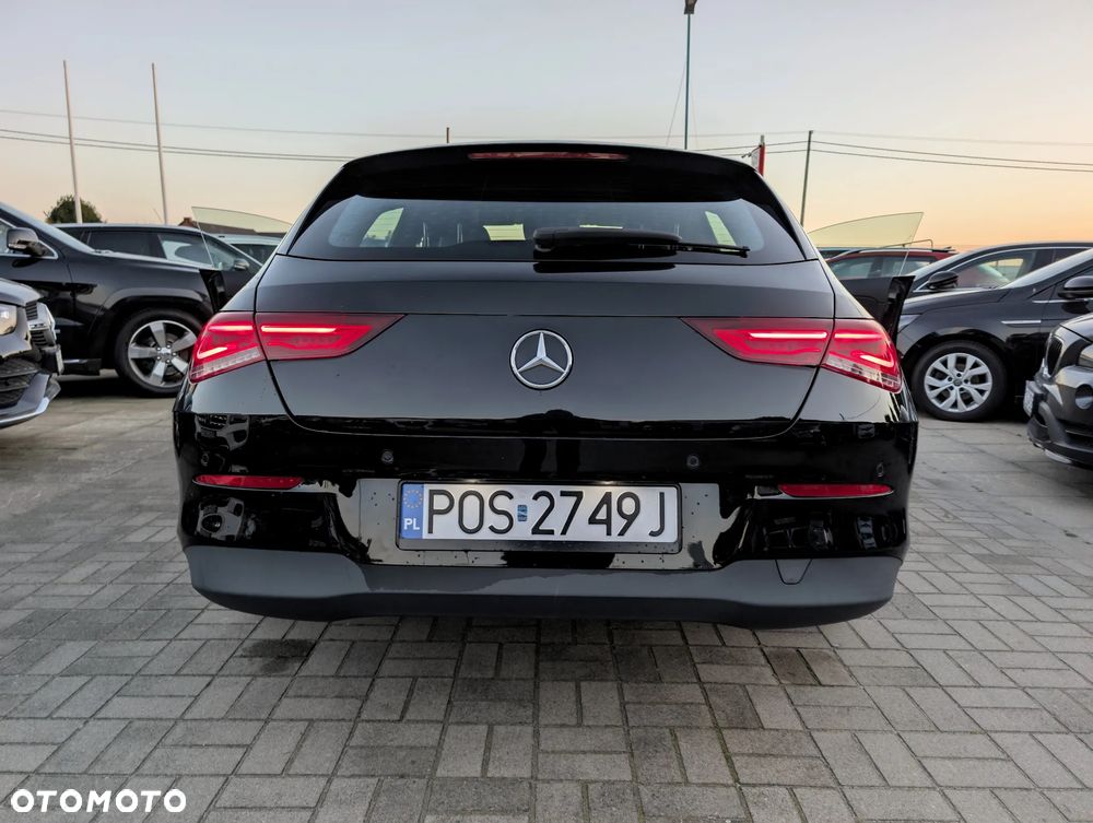 Mercedes-Benz CLA 200 d Shooting Brake 8G-DCT - 35