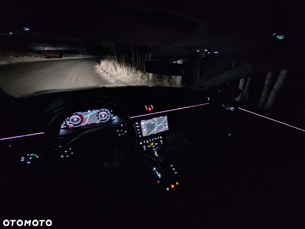 Skoda Superb 2.0 TDI 4x4 DSG L&K - 24