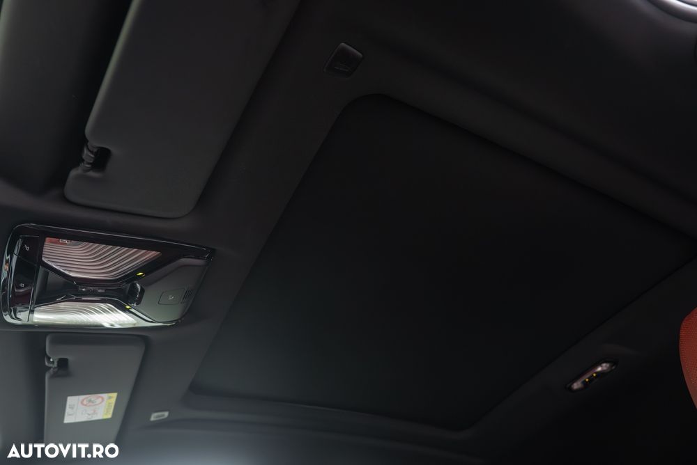 BMW X6 M M60i xDrive - 27