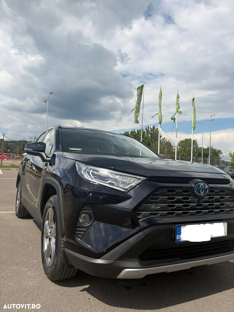 Toyota RAV4 - 2