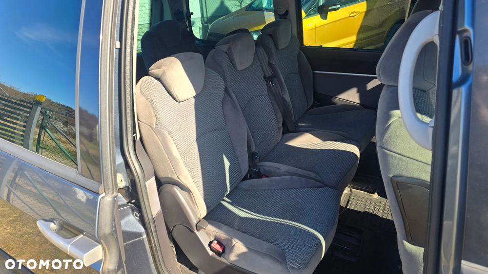 Peugeot 807 2.0 HDi Premium Euro5 - 9