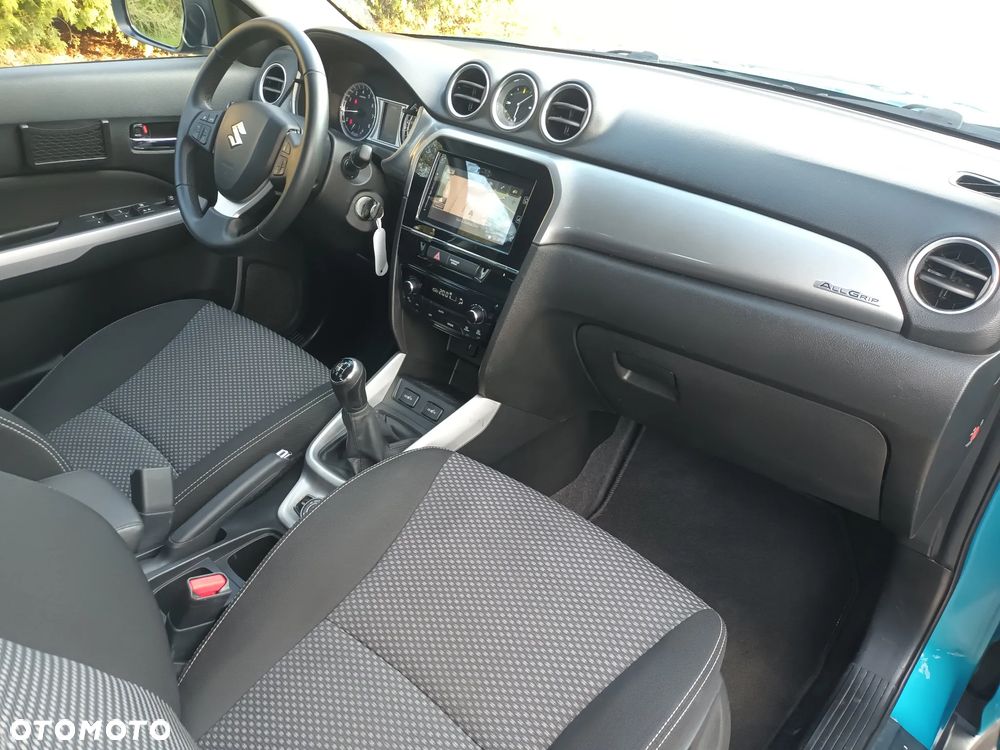 Suzuki Vitara 1.6 Premium 4WD - 19