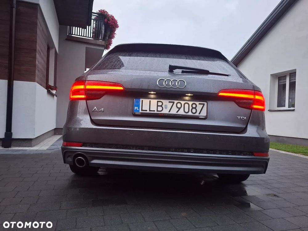 Audi A4 Avant 2.0 TDI DPF clean diesel S line Sportpaket - 9