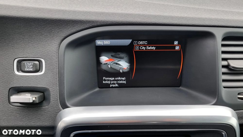 Volvo S60 D3 Geartronic Momentum - 29