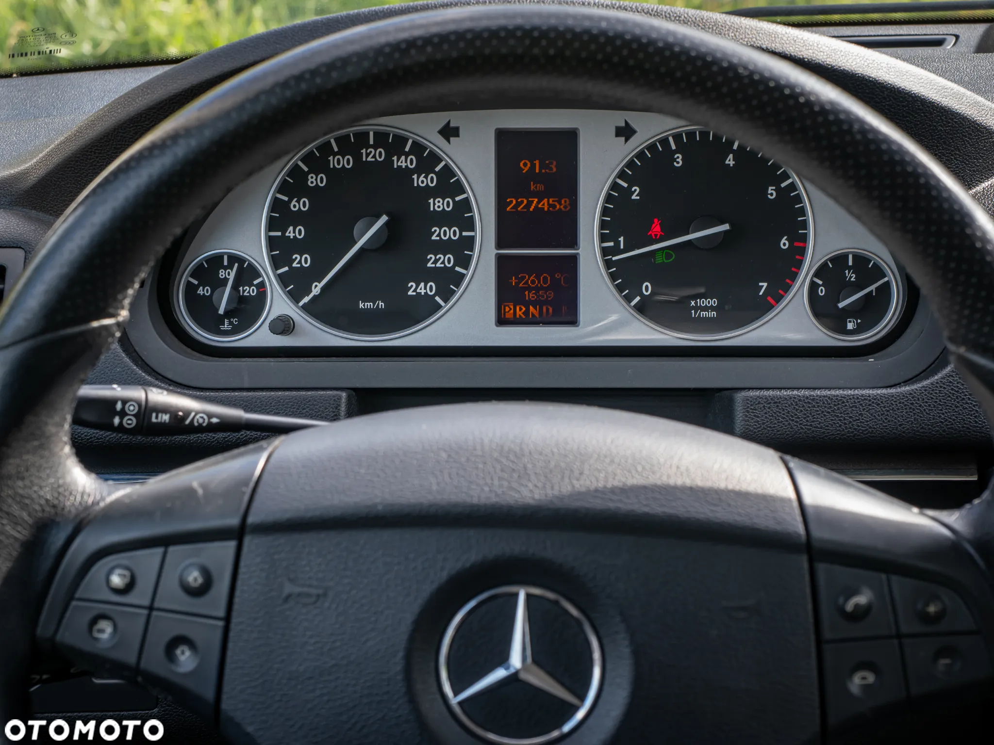 Mercedes-Benz Klasa B 180 EU5 - 25