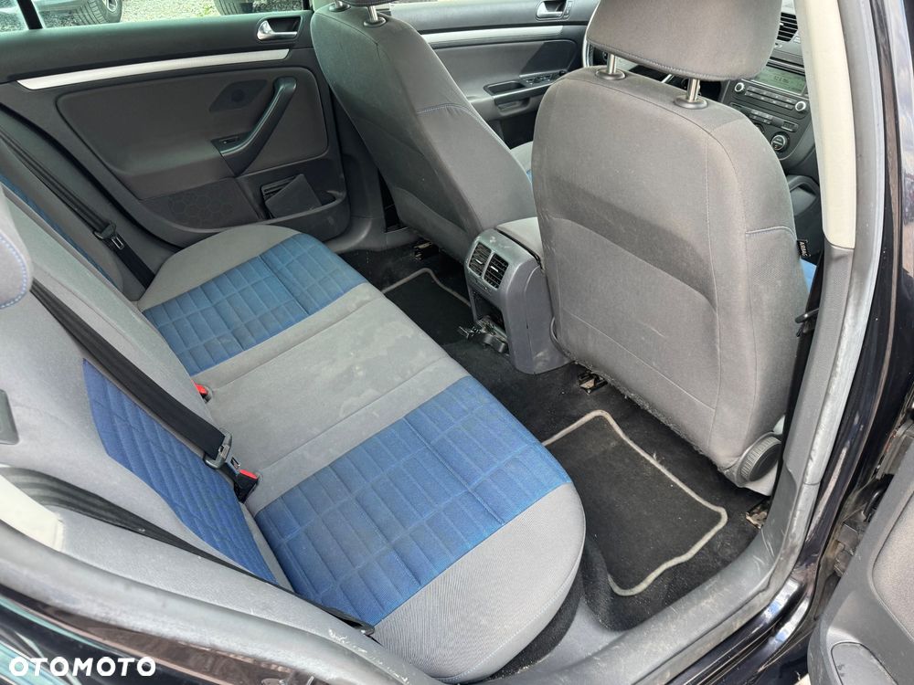 Volkswagen Golf 1.9 TDI Tour - 11