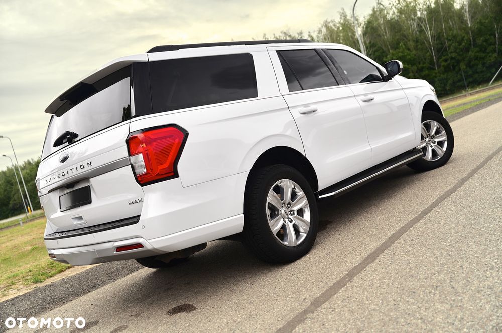 Ford Expedition - 2