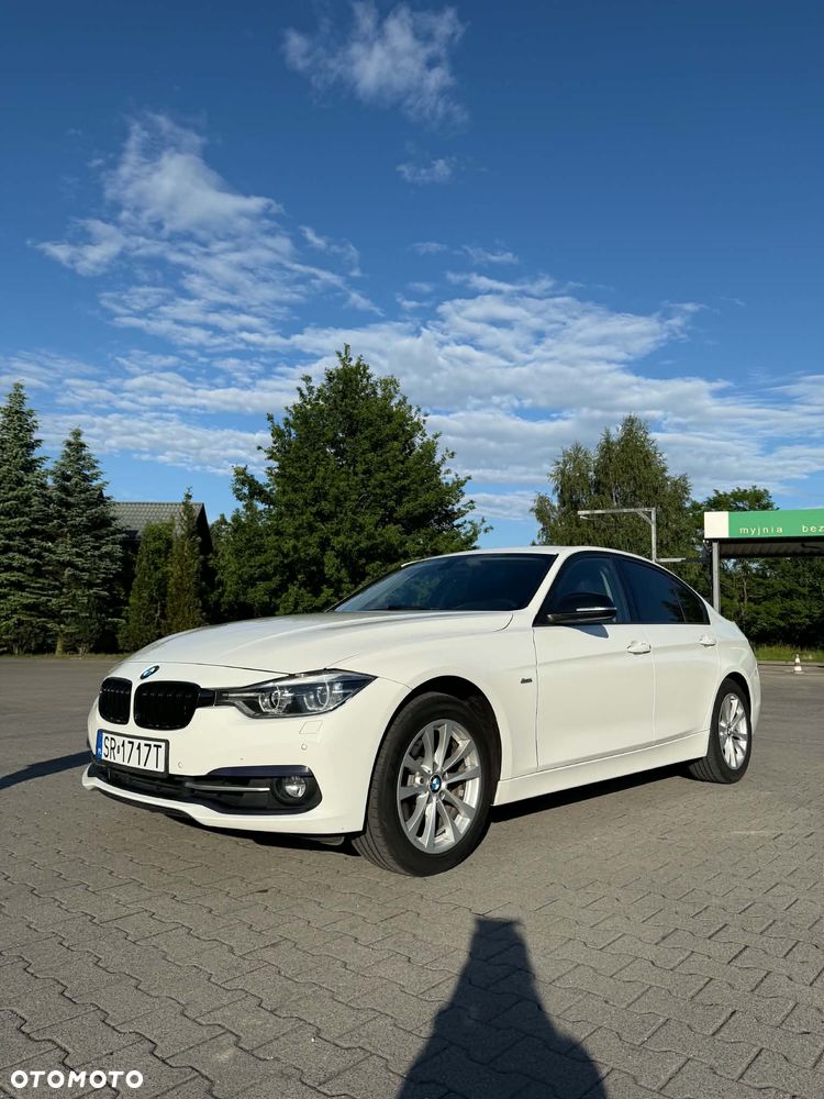 BMW Seria 3 318i Sport Line - 5