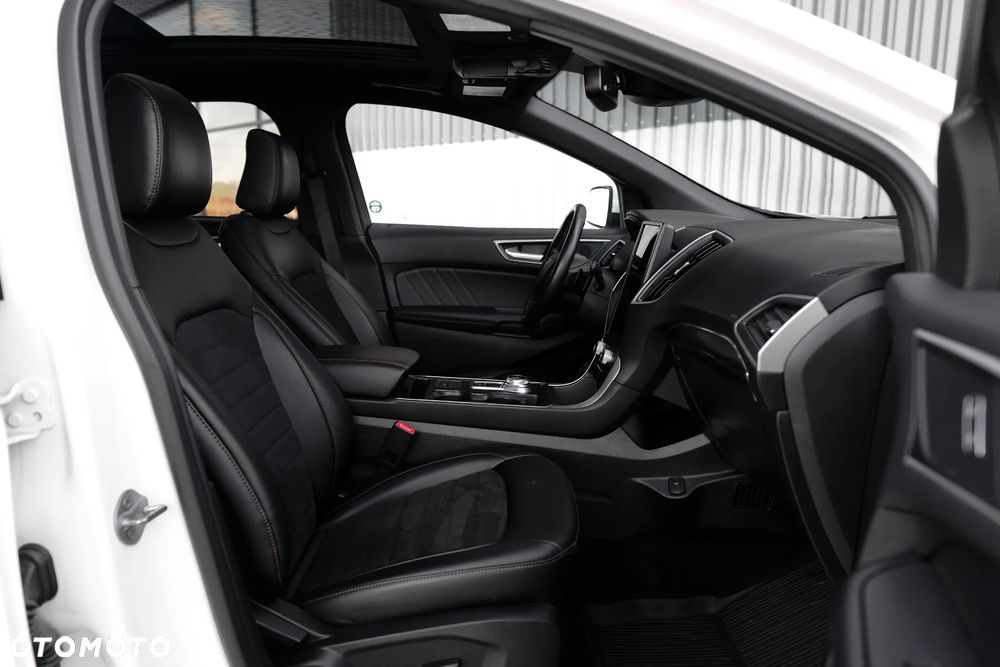 Ford Edge - 24